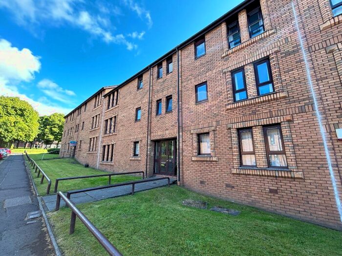 2 Bedroom Flat To Rent In Garriochmill Road, North Kelvinside, Glasgow, G20