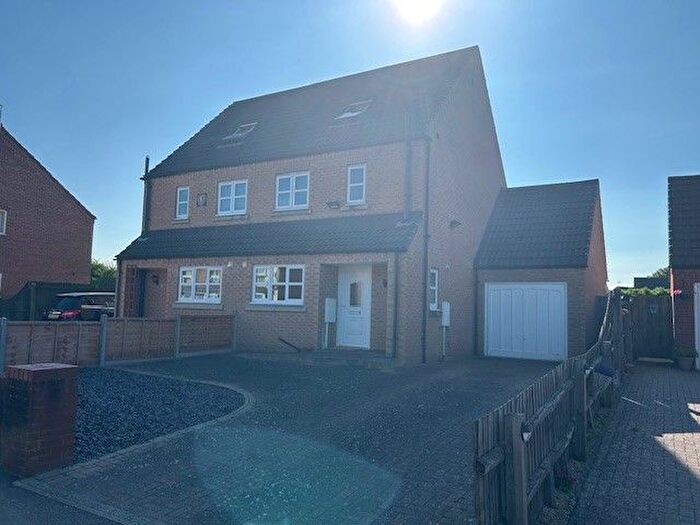 4 Bedroom Town House To Rent In St. Johns Road, Spalding, PE11