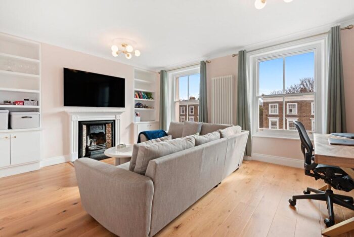 2 Bedroom Maisonette To Rent In Elizabeth Avenue, Canonbury, N1