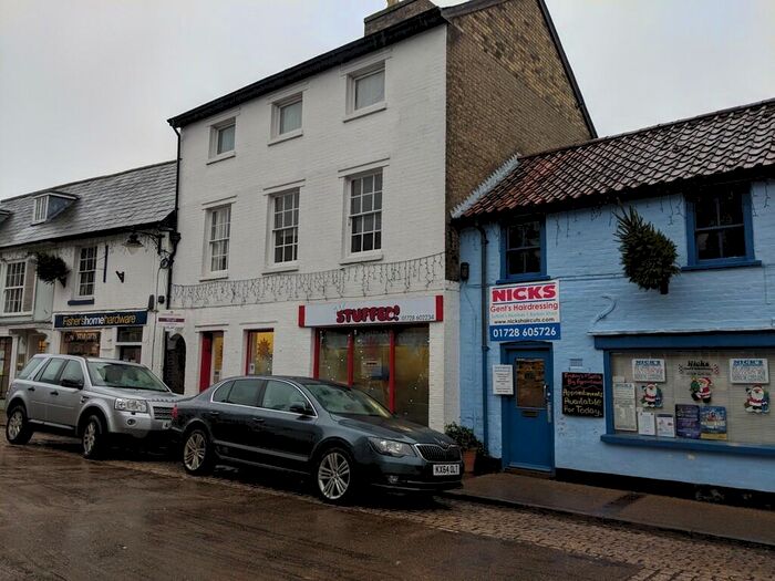 1 Bedroom Flat To Rent In Market Place, Saxmundham, IP17