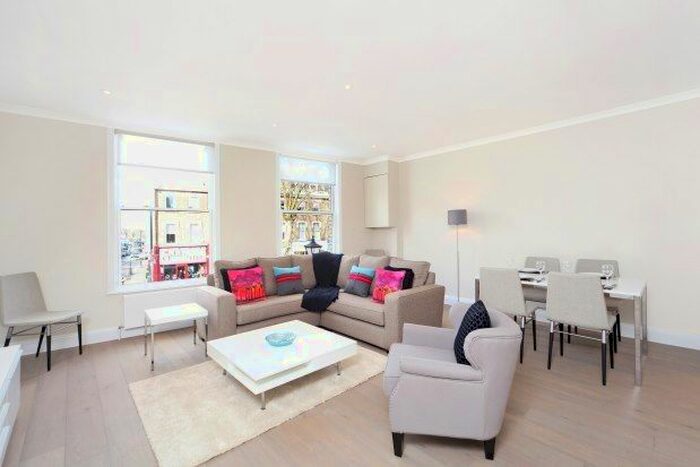 2 Bedroom Flat To Rent In Chiswick High Road, London, W4