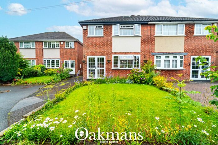 3 Bedroom Semi-Detached House For Sale In Cedars Avenue, Birmingham, West Midlands, B27