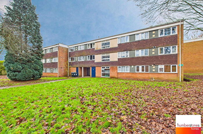 2 Bedroom Flat For Sale In Daventry Grove, Quinton, B32