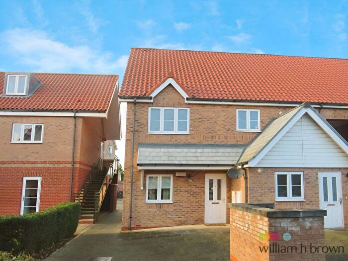 2 Bedroom Flat To Rent In Ellisons Quay, Burton Waters, Lincoln, LN1