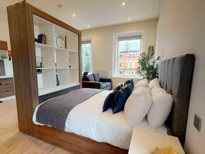 Studio To Rent In Hyde Terrace, Leeds, West Yorkshire, LS2