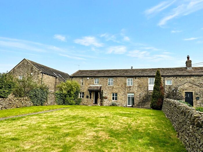 4 Bedroom Barn Conversion For Sale In Hardings Lane, Middleton, Ilkley, LS29