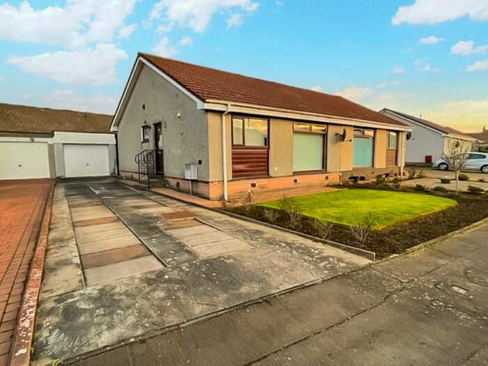 2 Bedroom Semi-Detached Bungalow For Sale In Cedar Crescent, Thornton, Kirkcaldy KY1