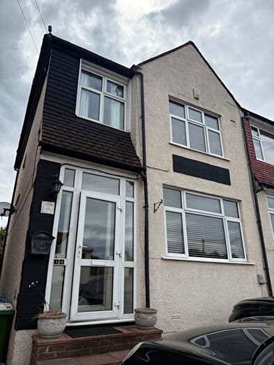 3 Bedroom Terraced House To Rent In Coniston Close, Erith, Kent, DA8