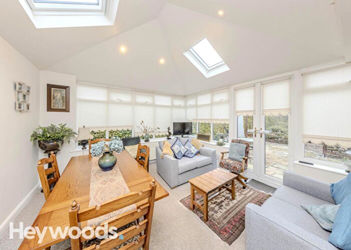 2 Bedroom Detached Bungalow For Sale In Delamere Grove, Trentham, Stoke-On-Trent, ST4