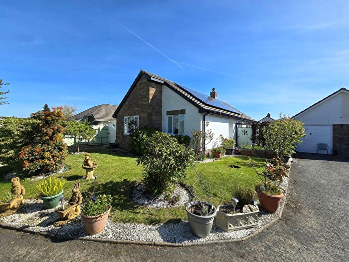 2 Bedroom Bungalow For Sale In Manor Park, Woolsery, EX39