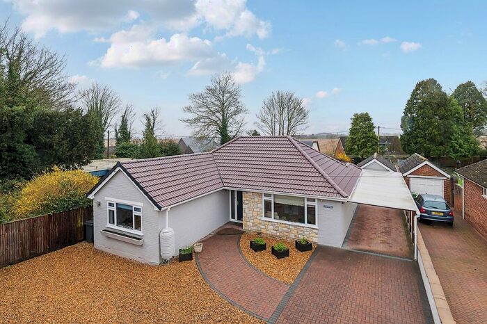3 Bedroom Detached Bungalow For Sale In Orchard Road, South Wonston, SO21