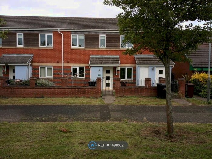 2 Bedroom Flat To Rent In Willenhall Road, Wolverhampton, WV1