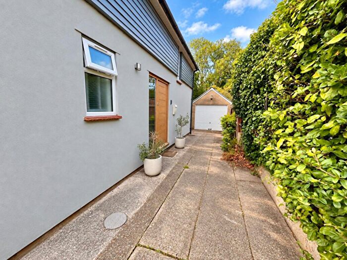 3 Bedroom Semi-Detached House To Rent In Hubert Road, Colchester, CO3