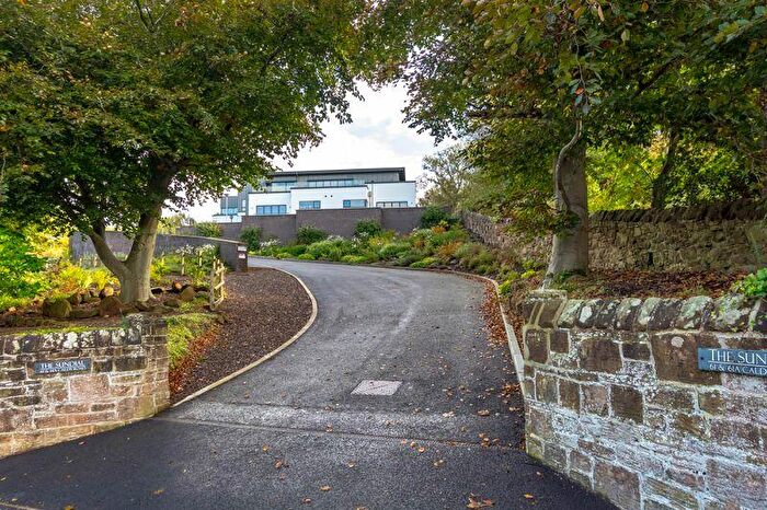 3 Bedroom Apartment To Rent In Caldy Road, Wirral, CH48