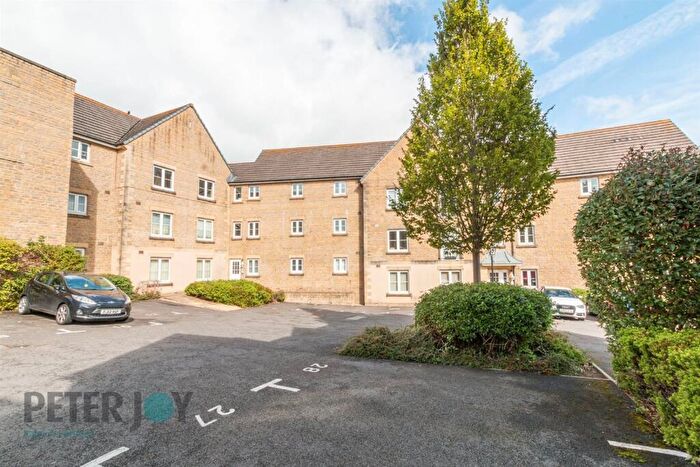 2 Bedroom Apartment To Rent In Beechwood Close, Nailsworth, GL6