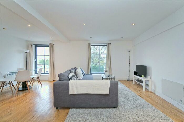 2 Bedroom Flat To Rent In York Way, Hillmarton Conservation Area, N7