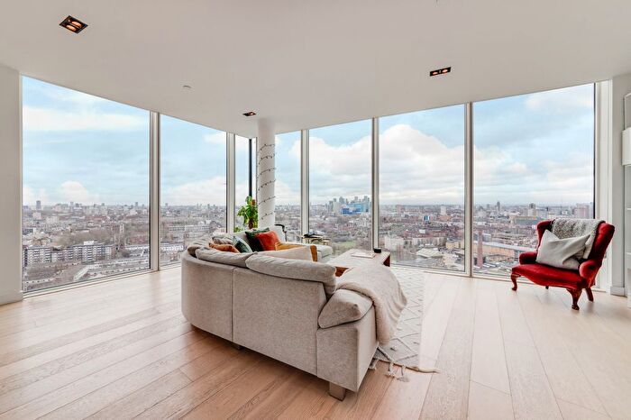 2 Bedroom Flat To Rent In Avantgarde Place, Shoreditch, London, E1