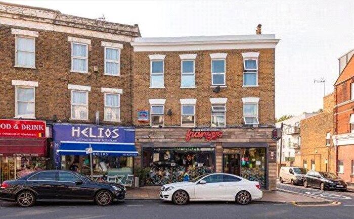 1 Bedroom Apartment For Sale In St. James's Street, London, E17