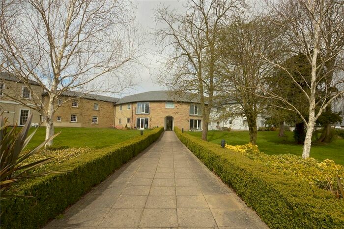 2 Bedroom Flat To Rent In Moor Allerton Hall, Lidgett Lane, Leeds, LS8