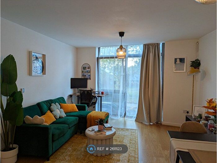 1 Bedroom Flat To Rent In Sailacre House, London, SE10