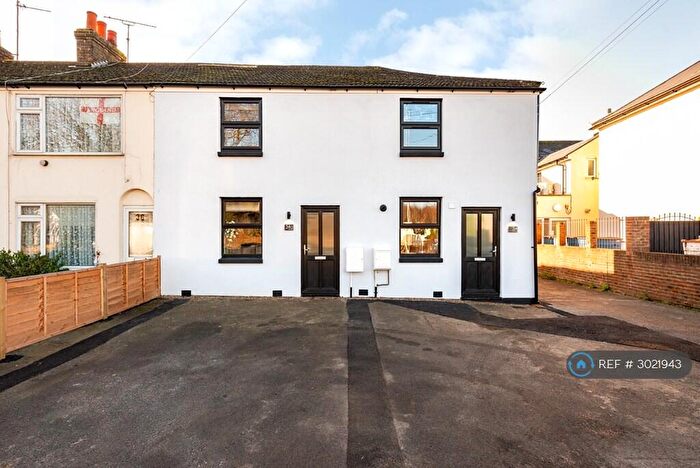 2 Bedroom Terraced House To Rent In Key Street, Sittingbourne, ME10