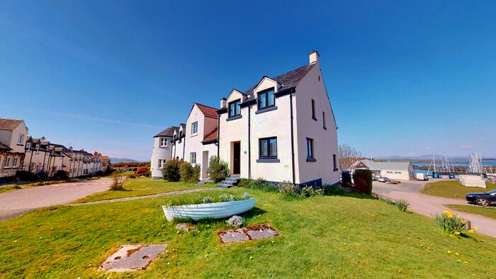 3 Bedroom Town House For Sale In Craobh Haven, By Lochgilphead, PA31