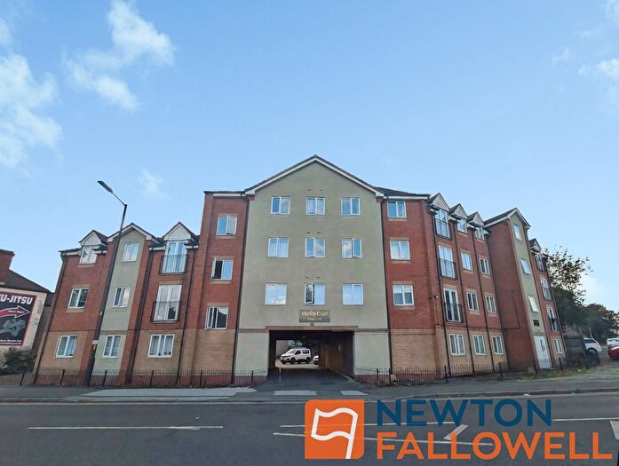 2 Bedroom Flat To Rent In High Street, Bloxwich, WS3