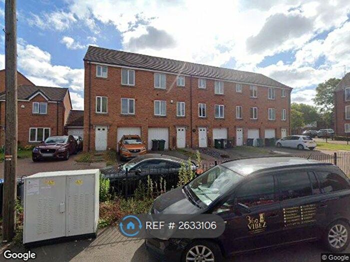4 Bedroom End Of Terrace House To Rent In Oldbury, Oldbury, B68