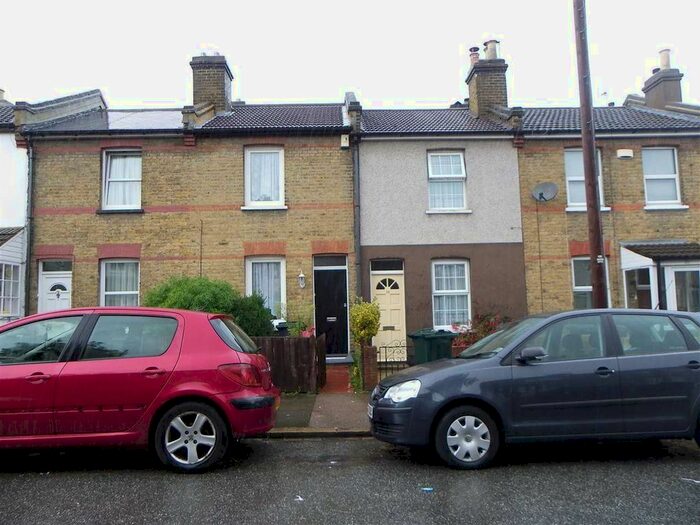 2 Bedroom Terraced House To Rent In Blenheim Road, Dartford, DA1
