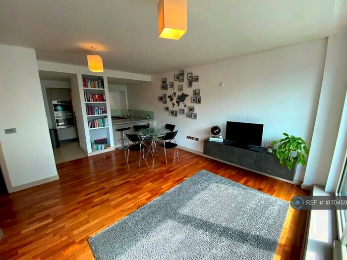 2 Bedroom Flat To Rent In Leftbank, Manchester, M3