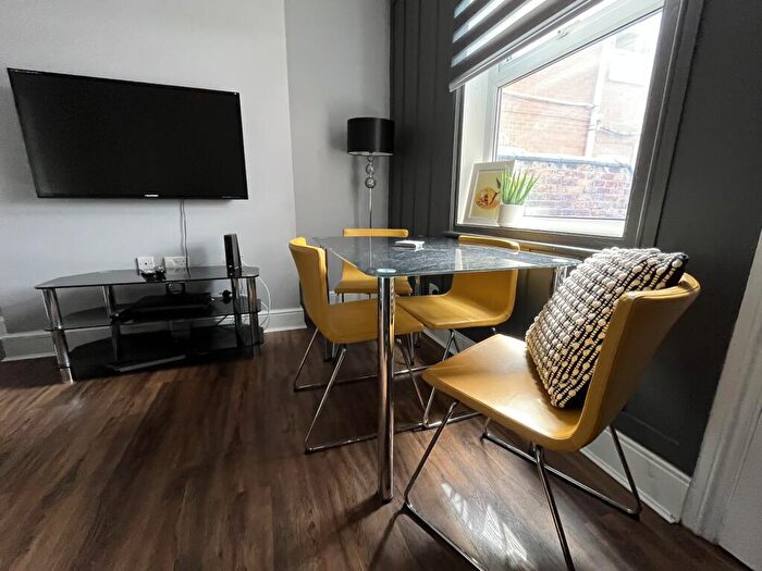 4 Bedroom Terraced House To Rent In Kesteven Street - Bed *Exclusive Deal*, LN5