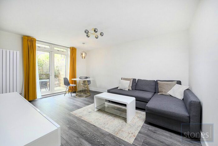 1 Bedroom Property To Rent In Leybourne Street, London, NW1