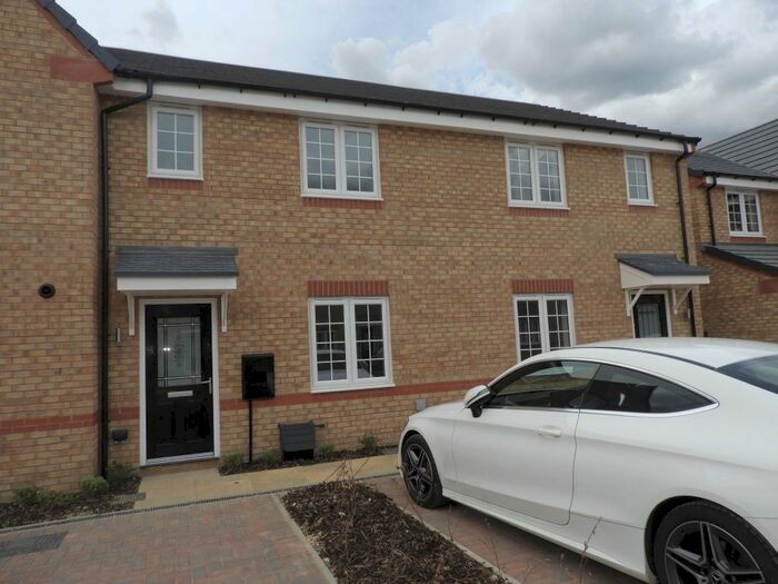 3 Bedroom Terraced House To Rent In Hawk Drive, Dunsville, Doncaster, DN7