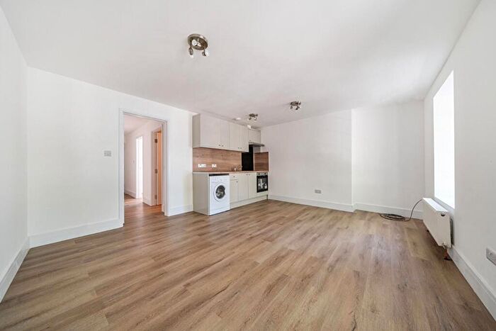 1 Bedroom Flat To Rent In High Street, Orpington, BR6