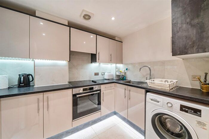 2 Bedroom Maisonette For Sale In Hirst Crescent, Wembley, HA9