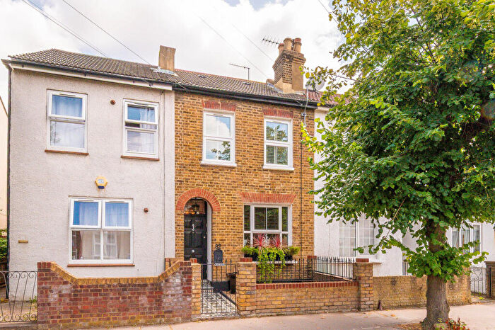 2 Bedroom Terraced House For Sale In Davidson Road, Croydon, CR0