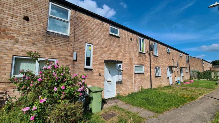 3 Bedroom House To Rent In Minerva Way, Wellingborough, NN8