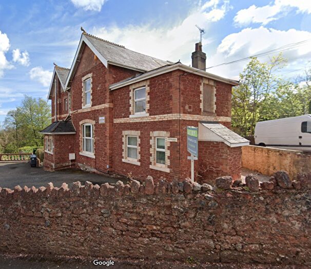 Studio To Rent In Ruckamore Road, Torquay, TQ2