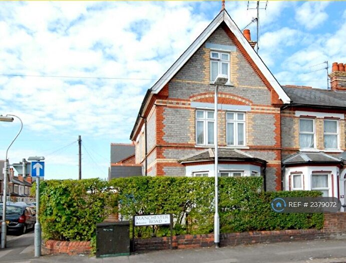 3 Bedroom Semi-Detached House To Rent In Manchester Road, Reading, RG1