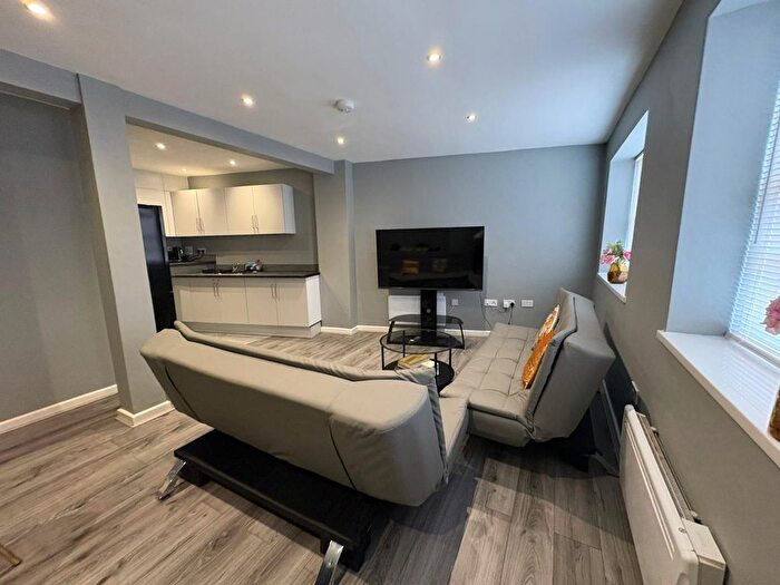 1 Bedroom Flat To Rent In Moorland Road, Stoke-On-Trent, ST6