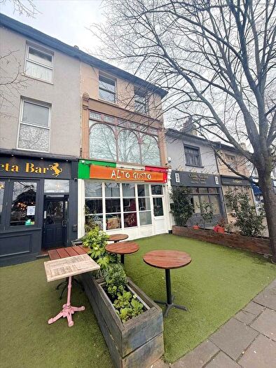 2 Bedroom Flat To Rent In Windmill Street, Gravesend, DA12