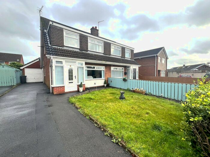 Houses for sale in Regent Park, Carrickfergus, BT38