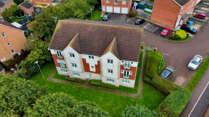 1 Bedroom Apartment For Sale In Woodheys Park, Kingswood, Hull, HU7