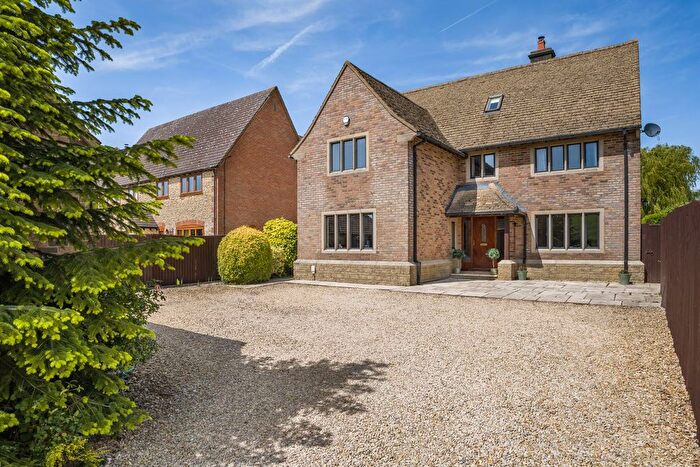 6 Bedroom Detached House For Sale In Beacon Lane, Haresfield, Stonehouse, GL10
