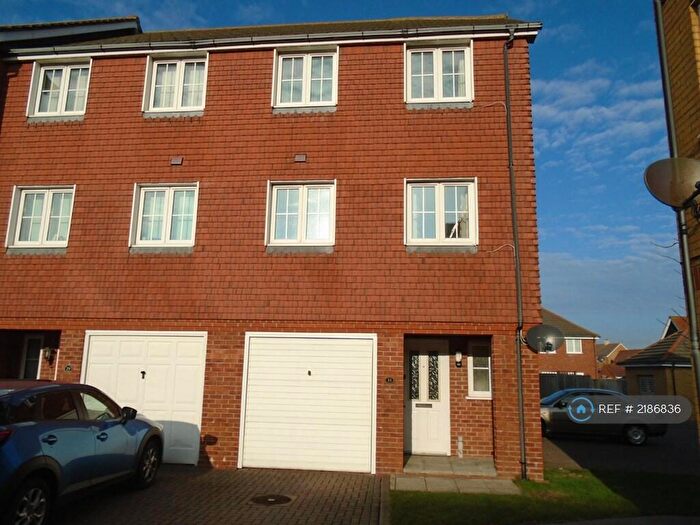 3 Bedroom End Of Terrace House To Rent In Macquarie Quay, Eastbourne, BN23