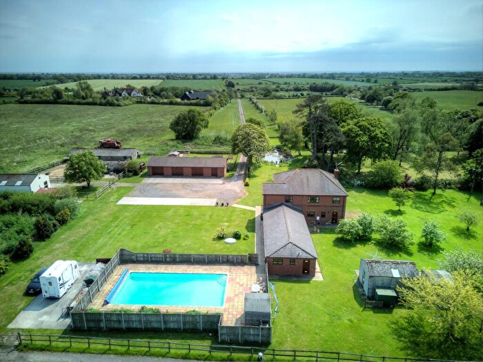 4 Bedroom Detached House For Sale In Southminster Road, Mayland, CM3