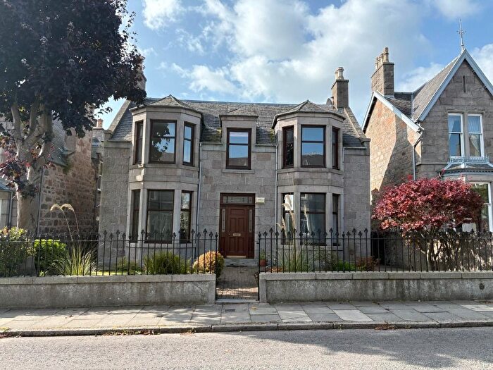 5 Bedroom Detached House To Rent In Salisbury Terrace, West End, Aberdeen, AB10