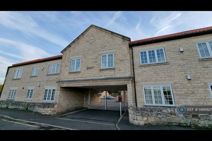 2 Bedroom Flat To Rent In Backside Lane, Warmsworth, Doncaster, DN4
