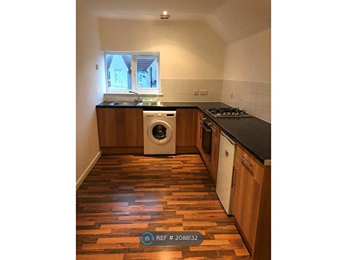 1 Bedroom Flat To Rent In Gorse Hill, Bristol, BS16