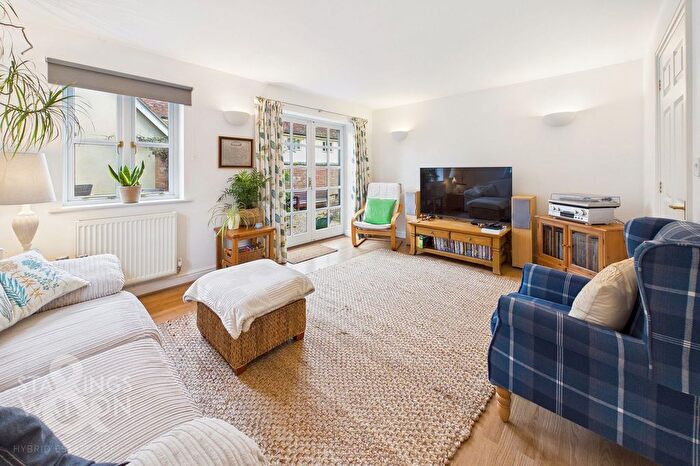 3 Bedroom Semi-detached House For Sale In Street Farm Gardens, Gislingham, Eye, IP23